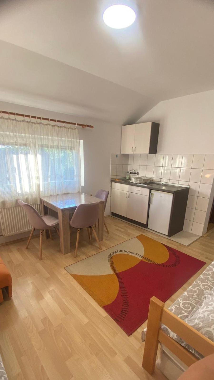 Apartmani Nais ซลาตีบอร์ ภายนอก รูปภาพ