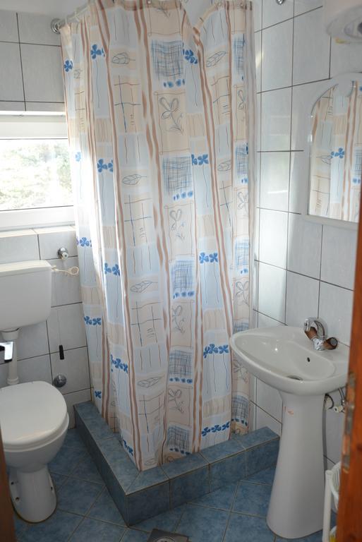 Apartmani Nais ซลาตีบอร์ ภายนอก รูปภาพ